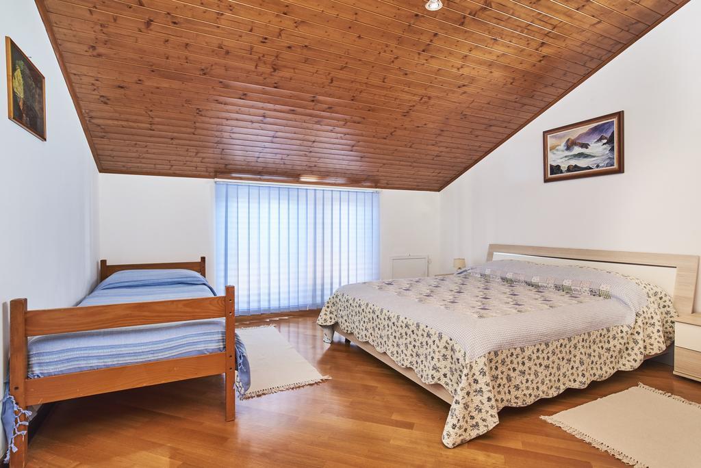Lovely Roses Apartment Umag Exterior photo